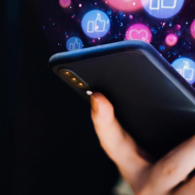 Social media likes and loves